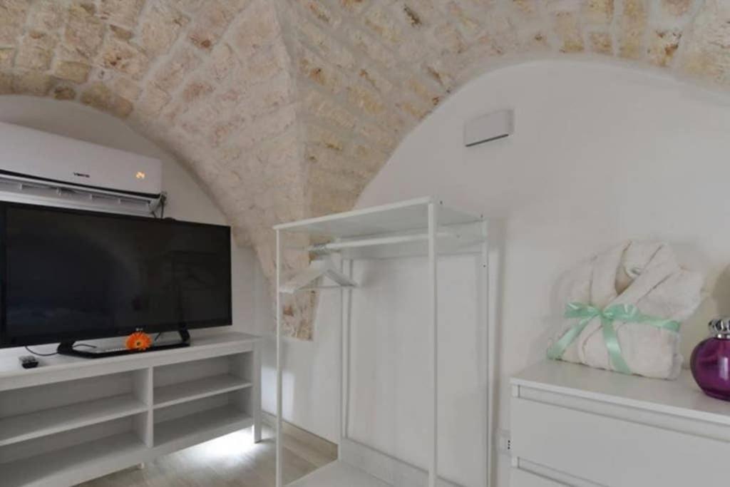 Le Alcove Del Leopardi Apartment ออสตูนี ภายนอก รูปภาพ